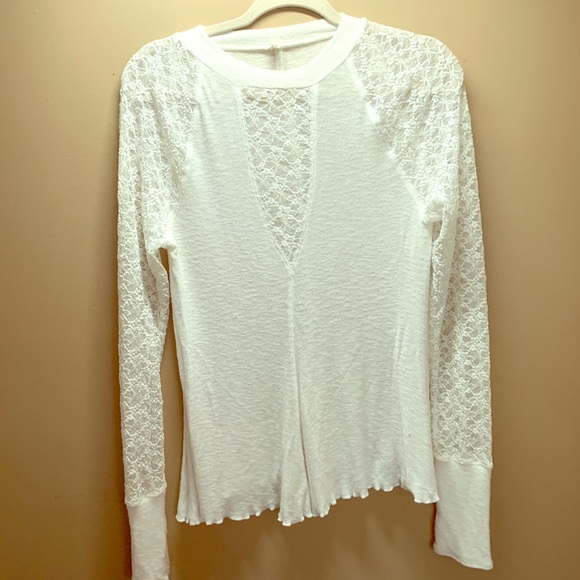 Free People Tops - Free people knit top lace detail euc sz lg